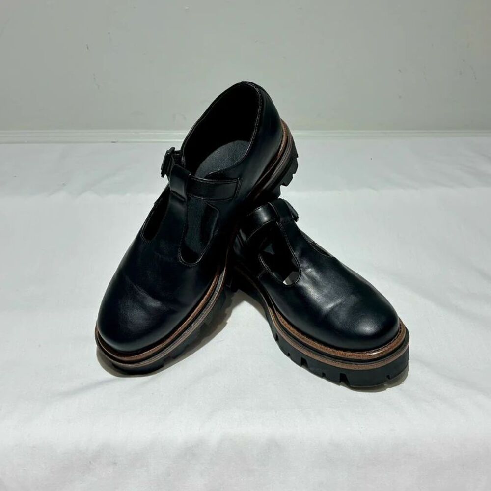 Korks T-Strap Platform Shoes Size 8.5